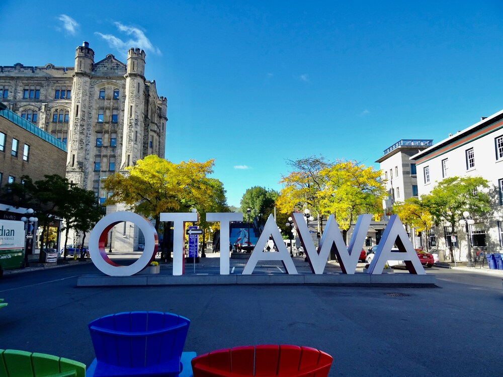 Bit of Momsense Ottawa